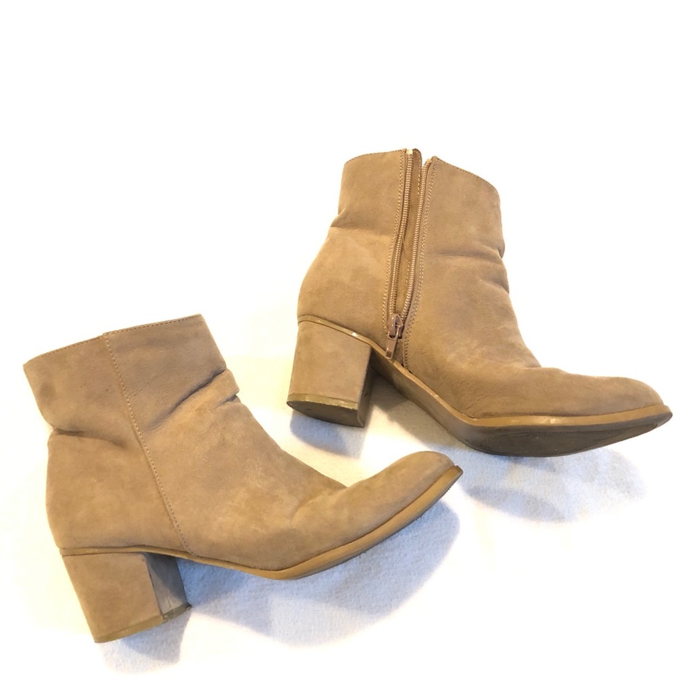 Brown booties with heels Size 7 Just Fab